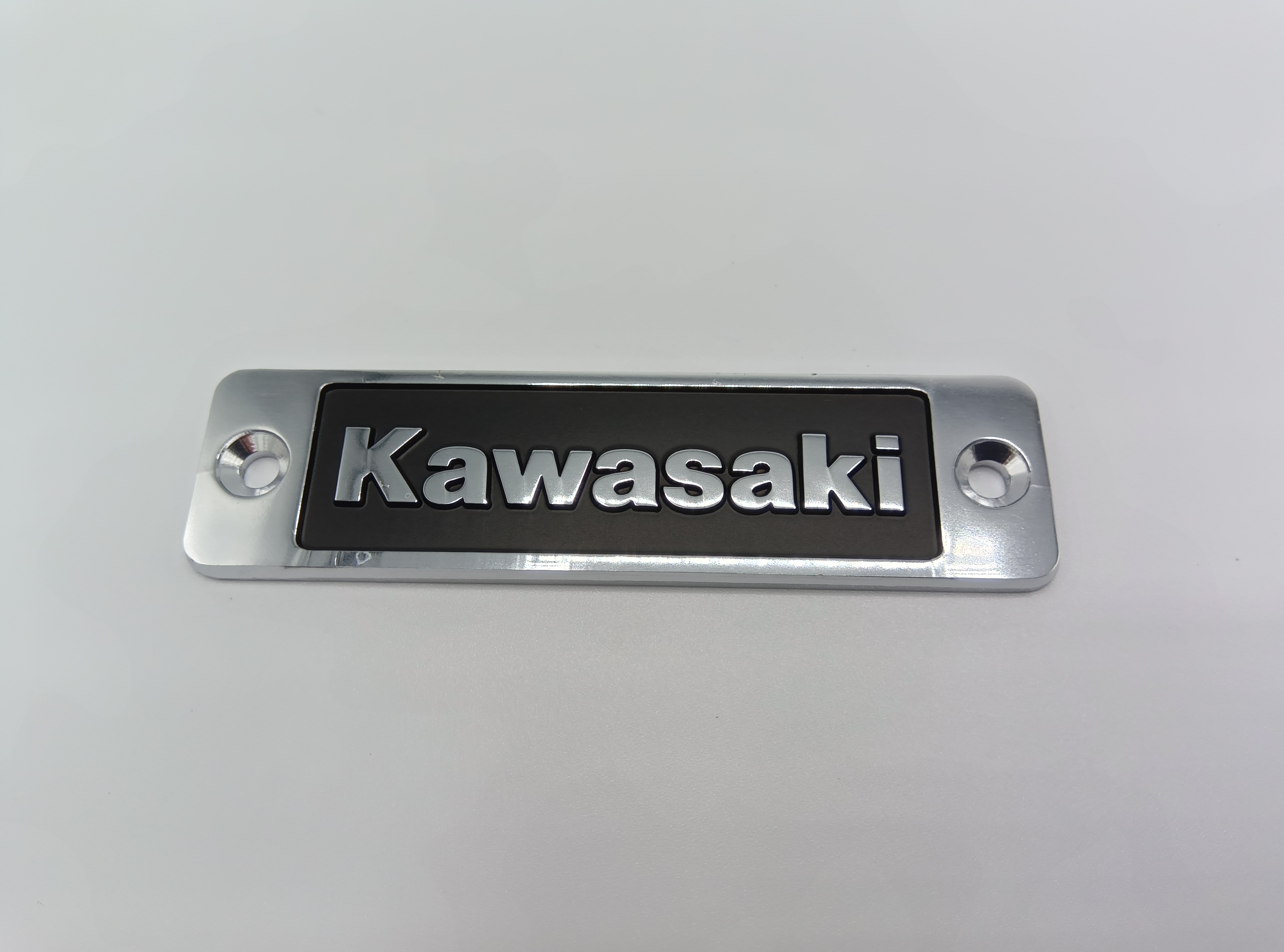 1987年 ZL1000 TANK COVER EMBLEM "Kawasaki"